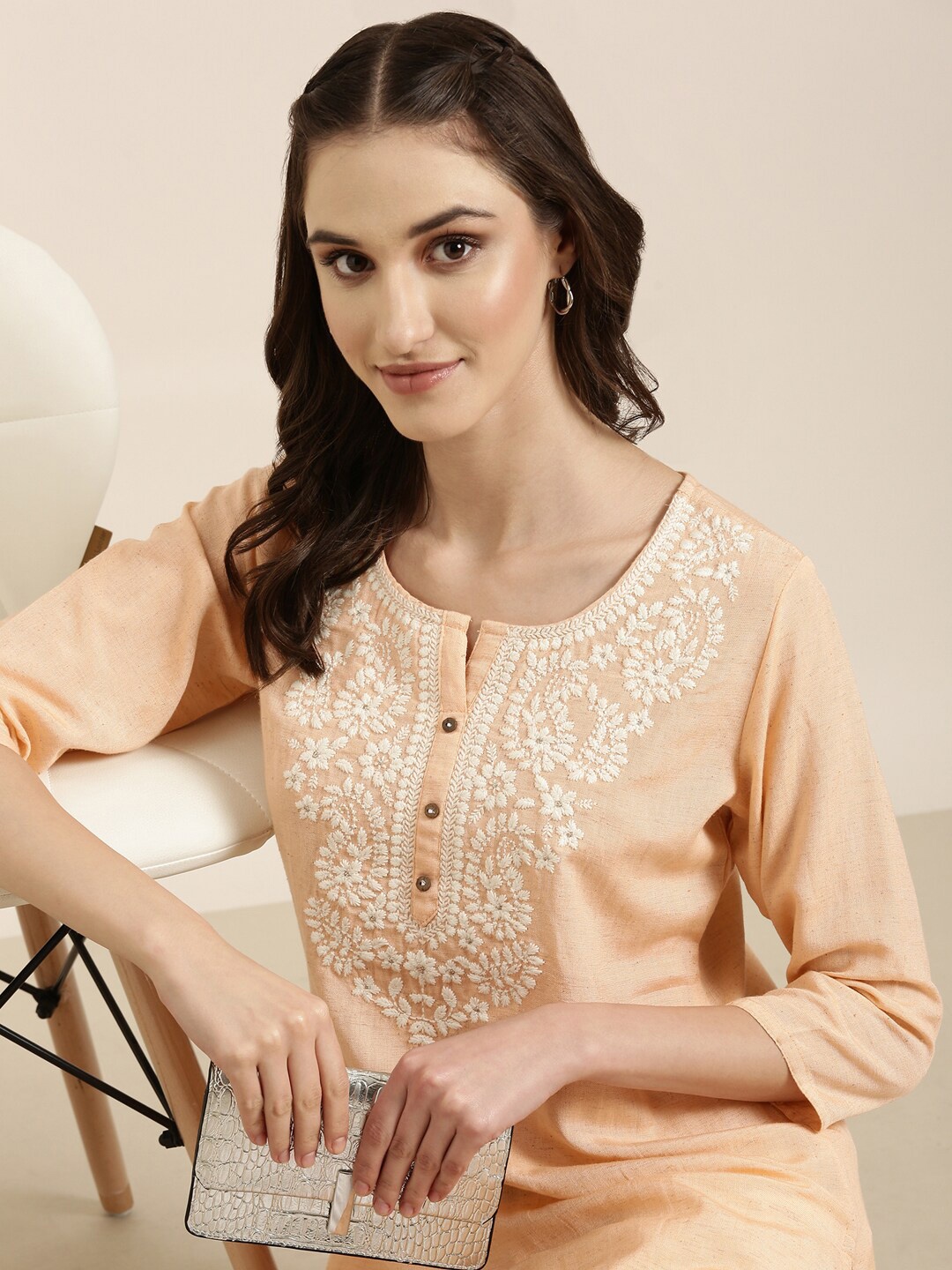 

SHOWOFF Floral Yoke Design Thread Work Kurti, Peach