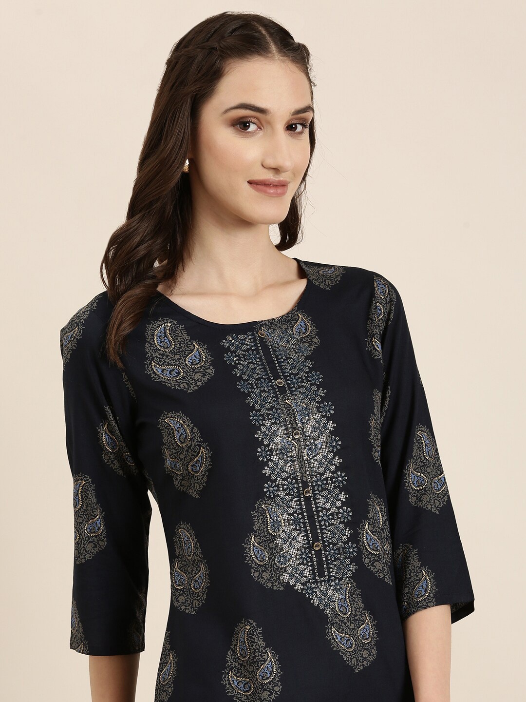 

SHOWOFF Paisley Printed Thread Work Kurti, Navy blue