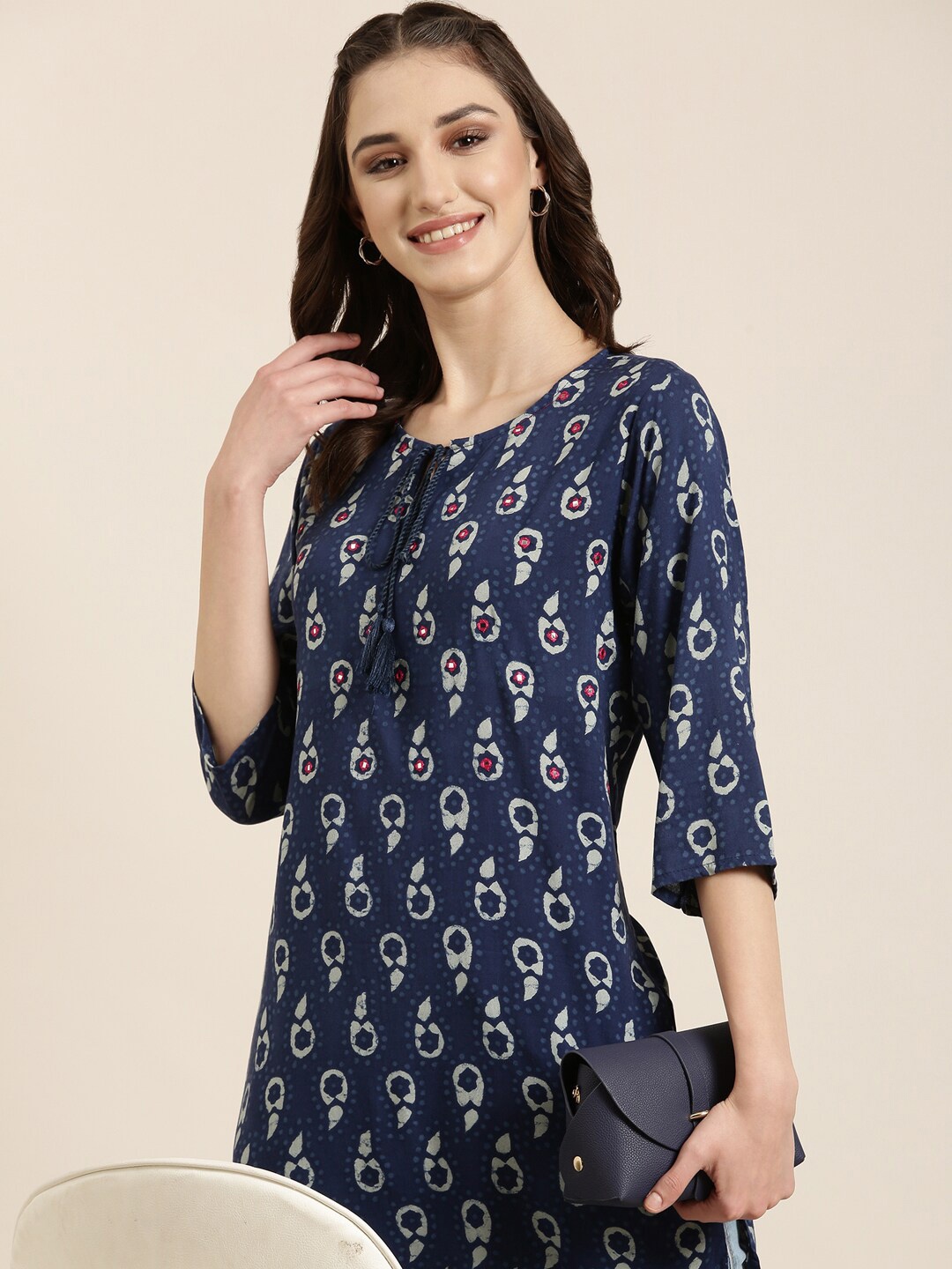 

SHOWOFF Ethnic Motifs Printed Mirror Work Kurti, Navy blue