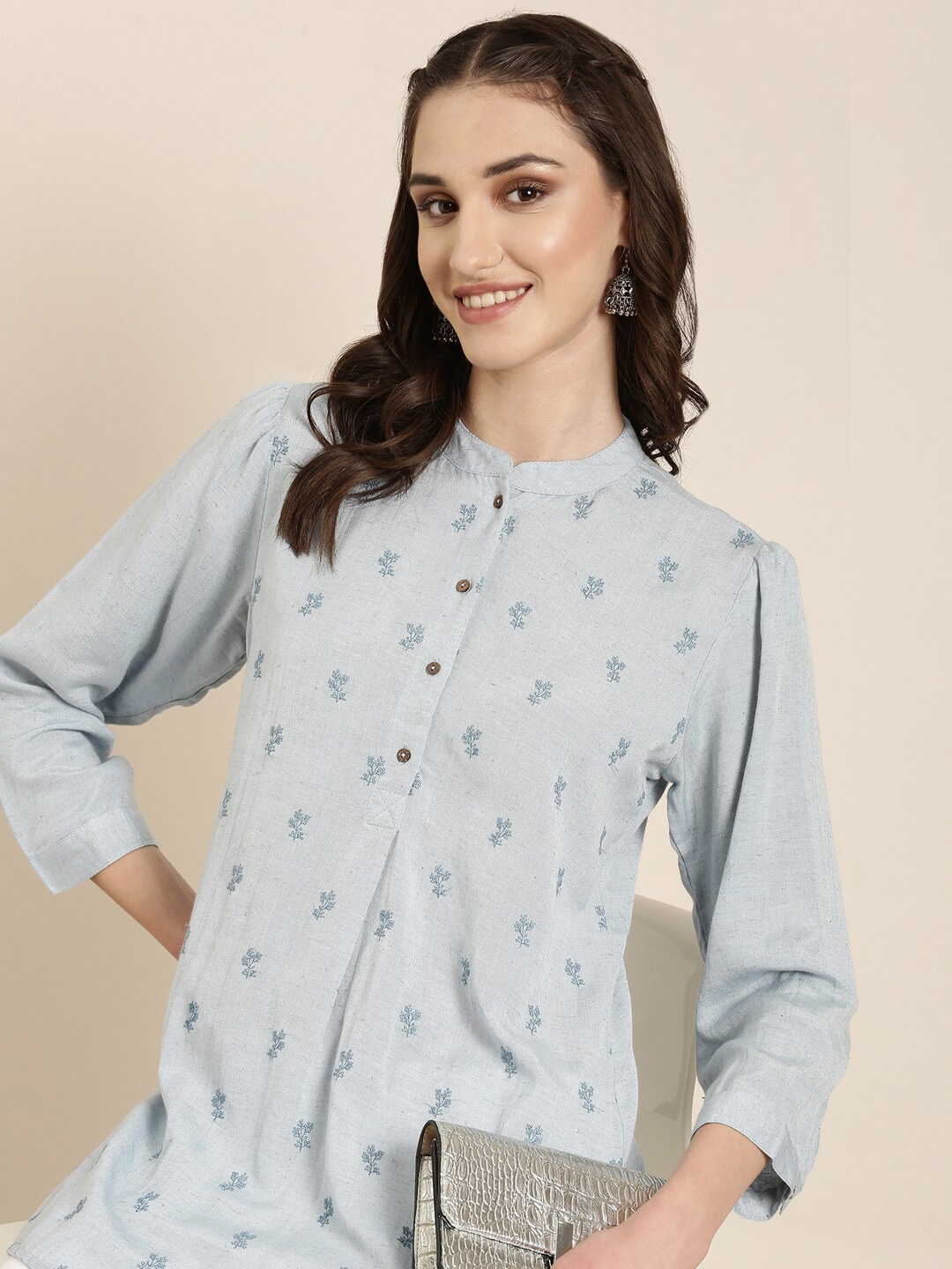 

SHOWOFF Floral Printed Puff Sleeve Straight Kurti, Blue