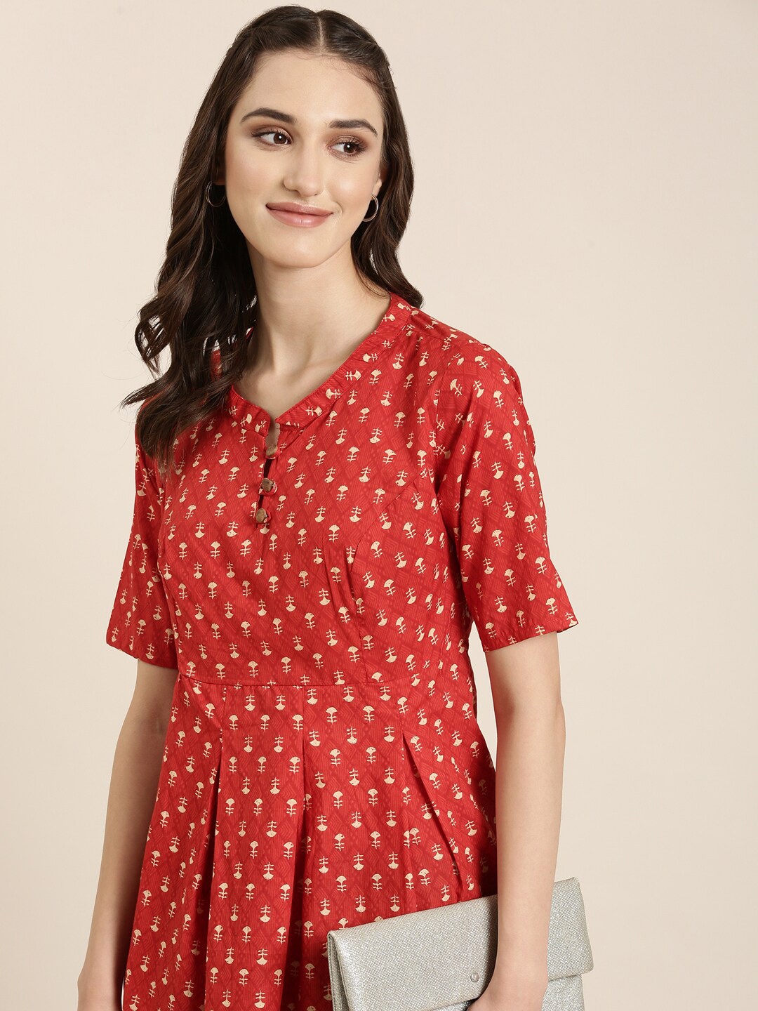 

SHOWOFF Floral Printed Mandarin Collar A-Line Kurti, Red