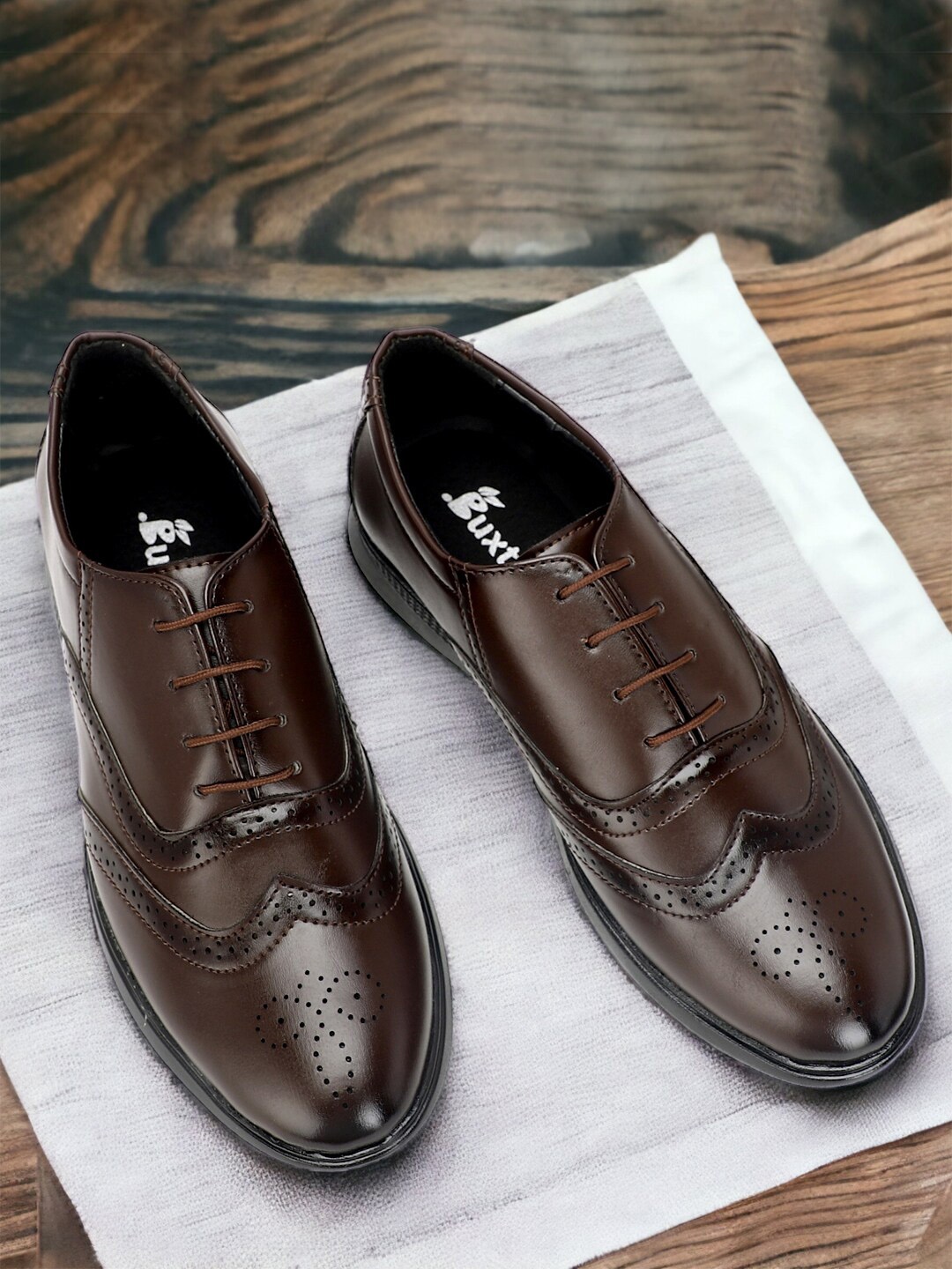 

Buxton Men Formal Lace-Up Brogues, Brown