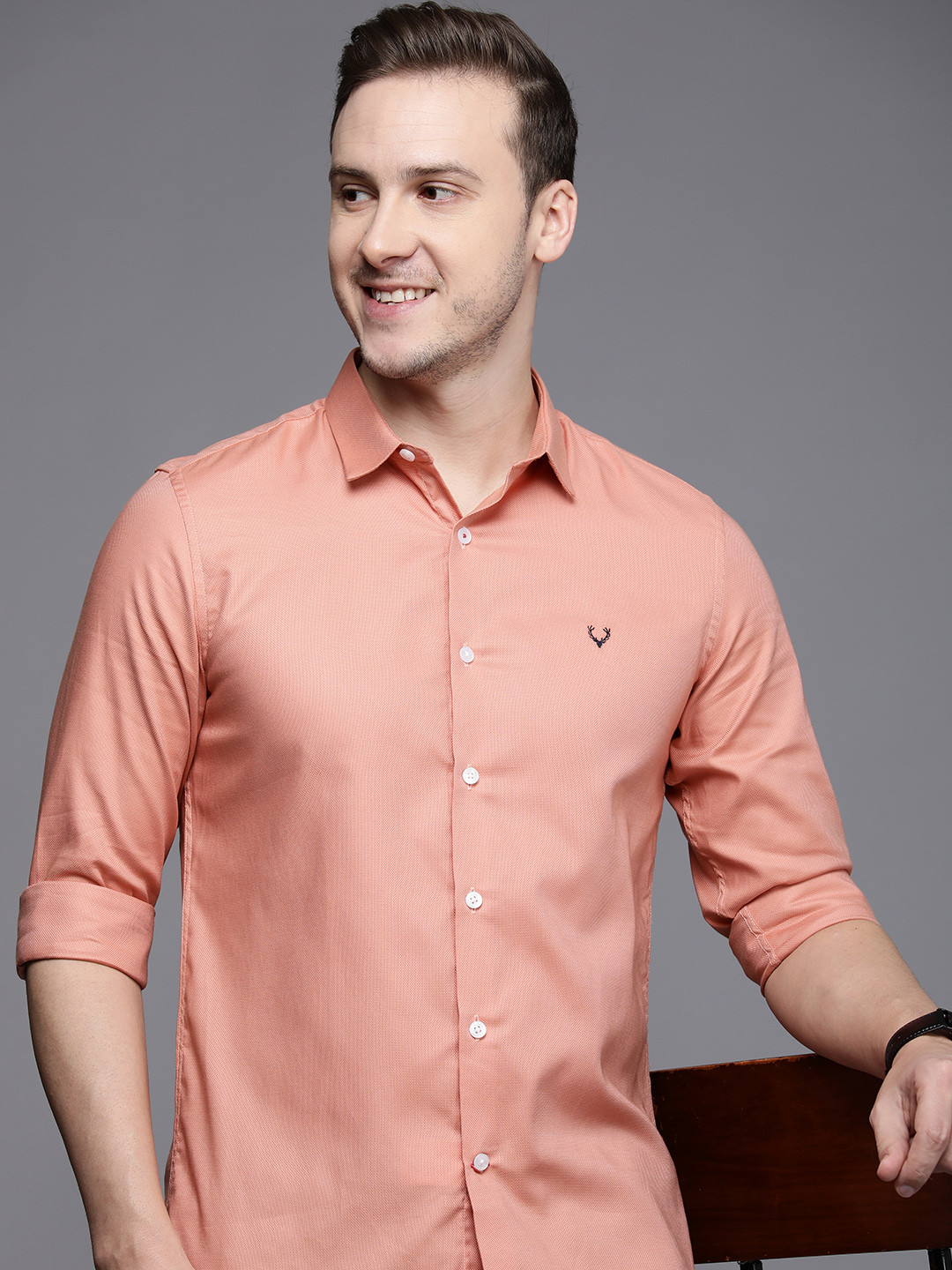 

Allen Solly Sport Self Design Regular Fit Pure Cotton Casual Shirt, Peach