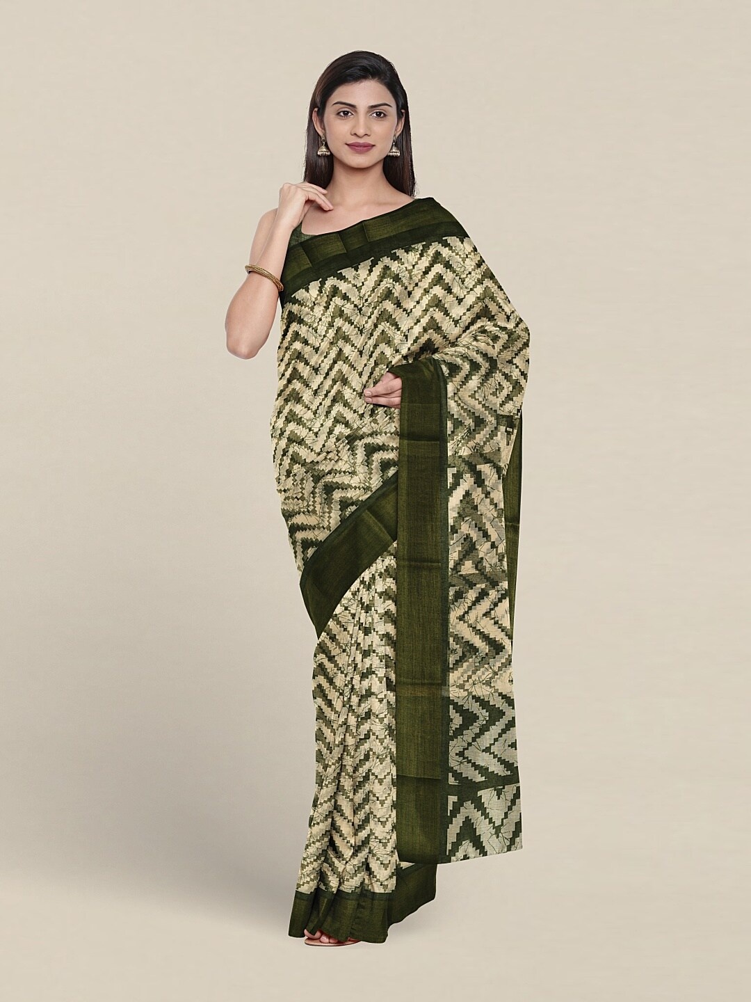 

Pothys Geometric Printed Saree, Green