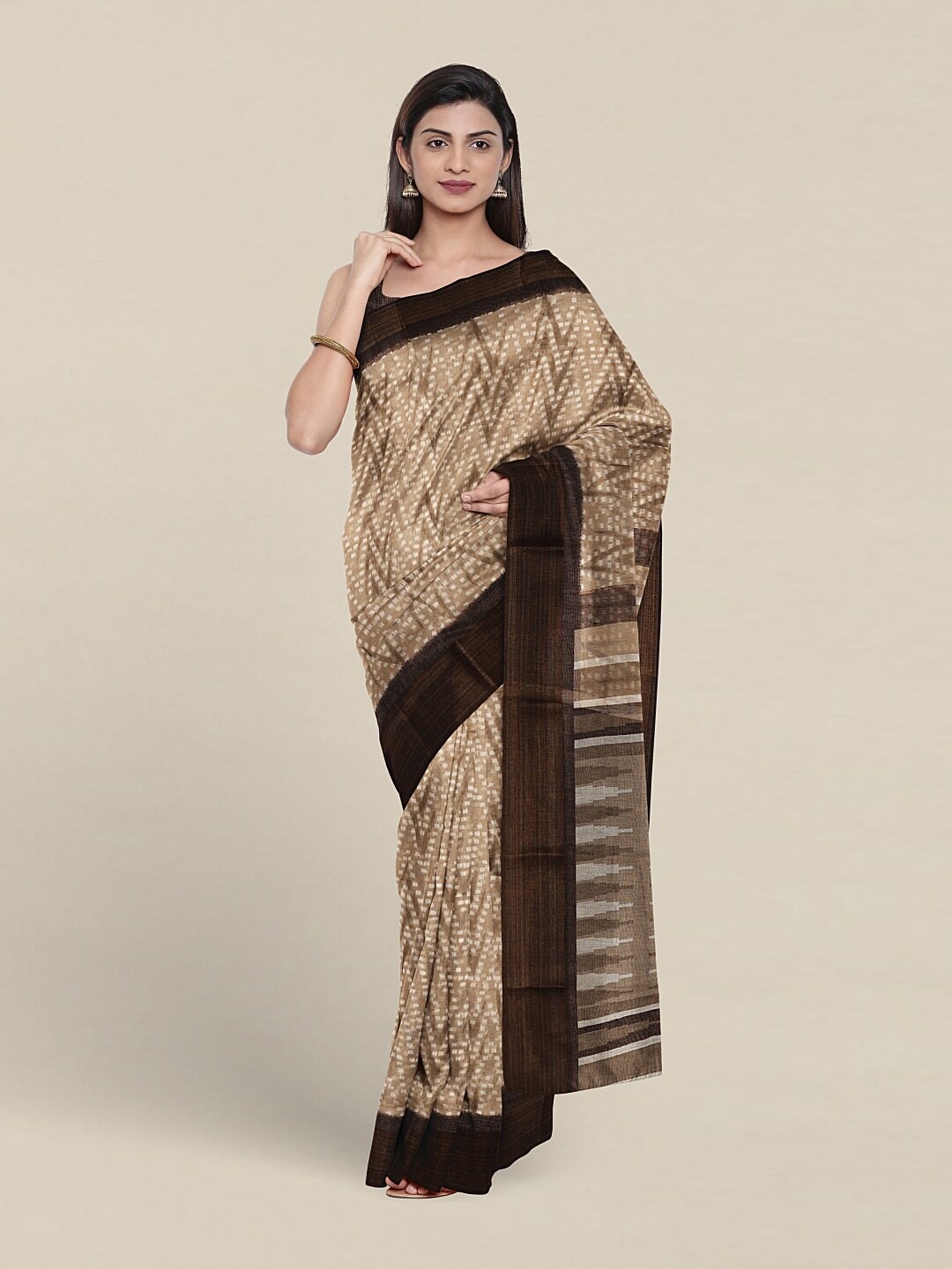 

Pothys Geometric Printed Saree, Beige