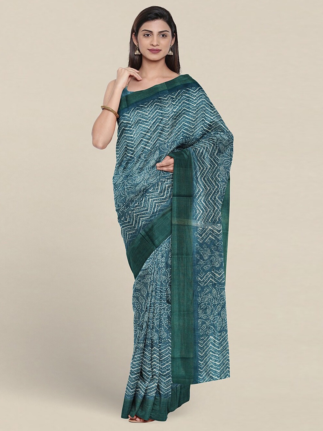 

Pothys Blue & White Striped Saree