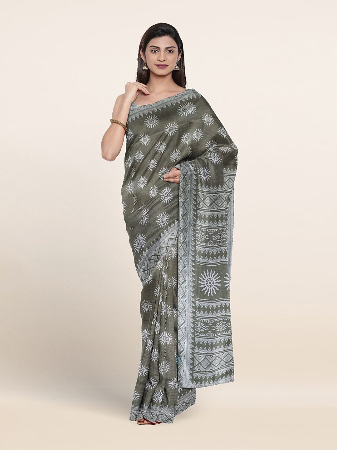 

Pothys Geometric Printed Saree, Green