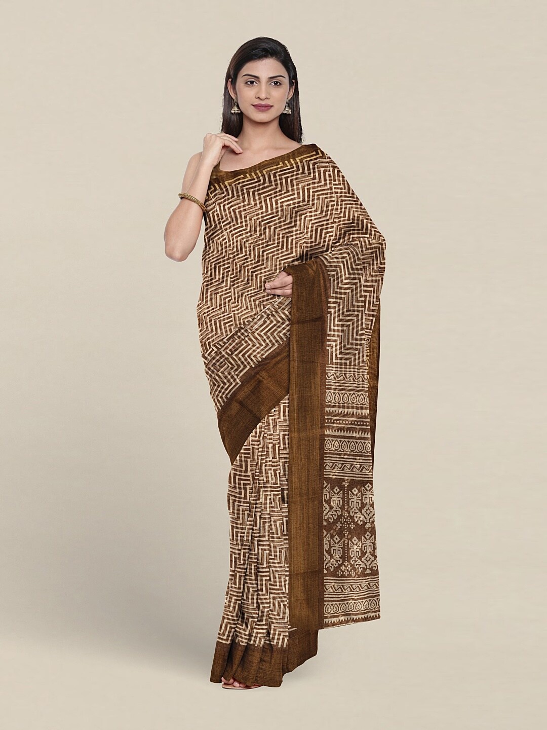 

Pothys Ethnic Motifs Printed Saree, Brown