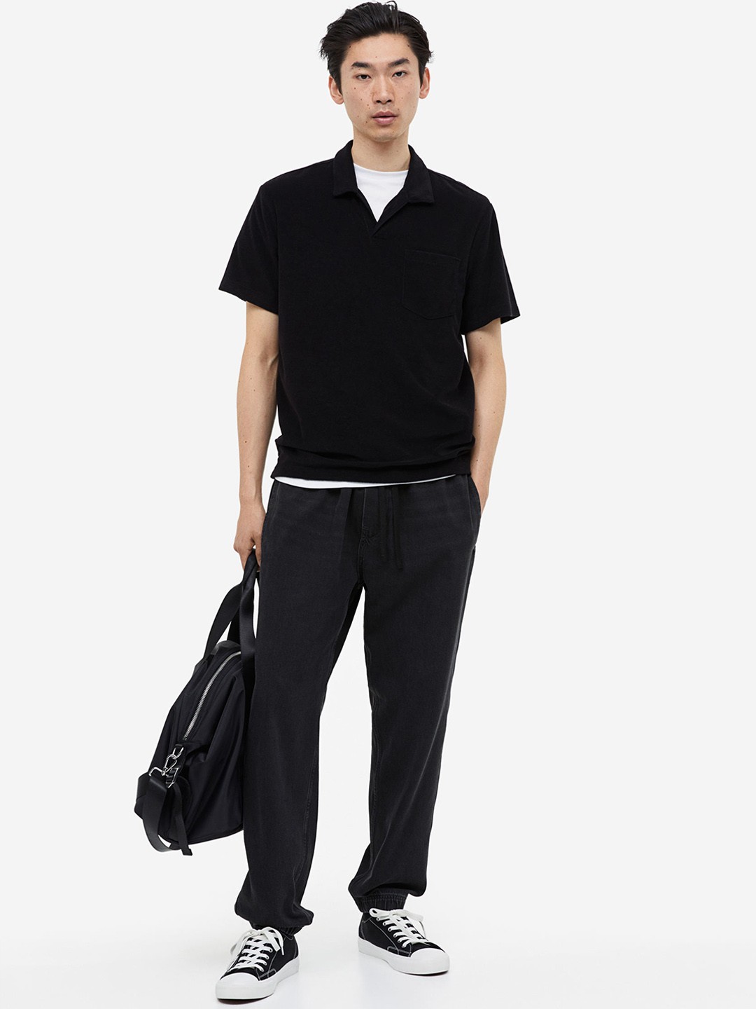 

H&M Men Relaxed Denim Joggers, Black