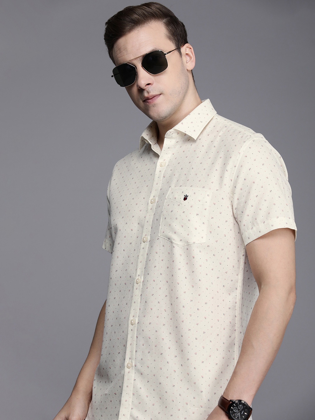 

Louis Philippe Sport Slim Fit Printed Pure Cotton Casual Shirt, Cream