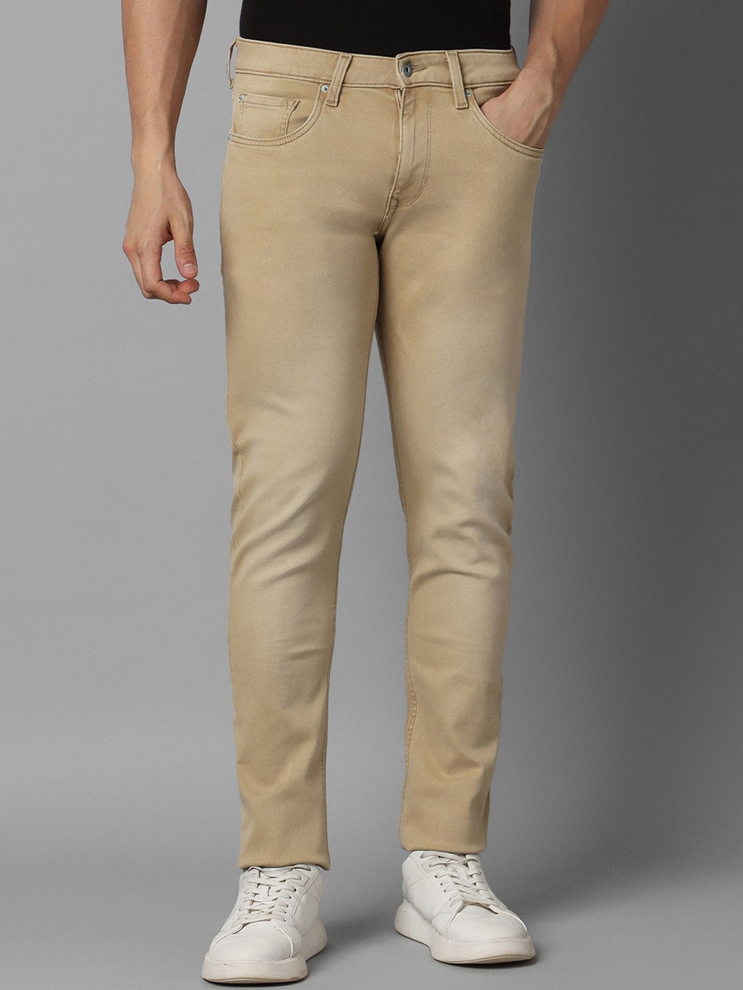 

Louis Philippe Jeans Men Regular Fit Mid-Rise Clean Look Stretchable Jeans, Khaki