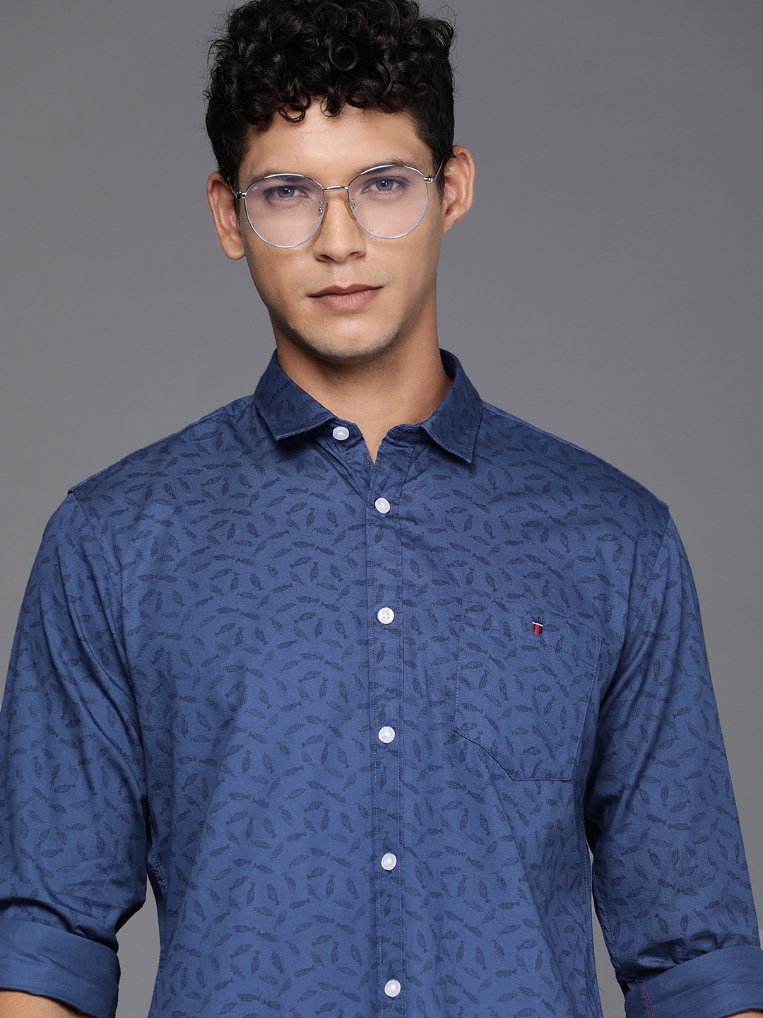 

Louis Philippe Jeans Pure Cotton Slim Fit Printed Casual Shirt, Navy blue