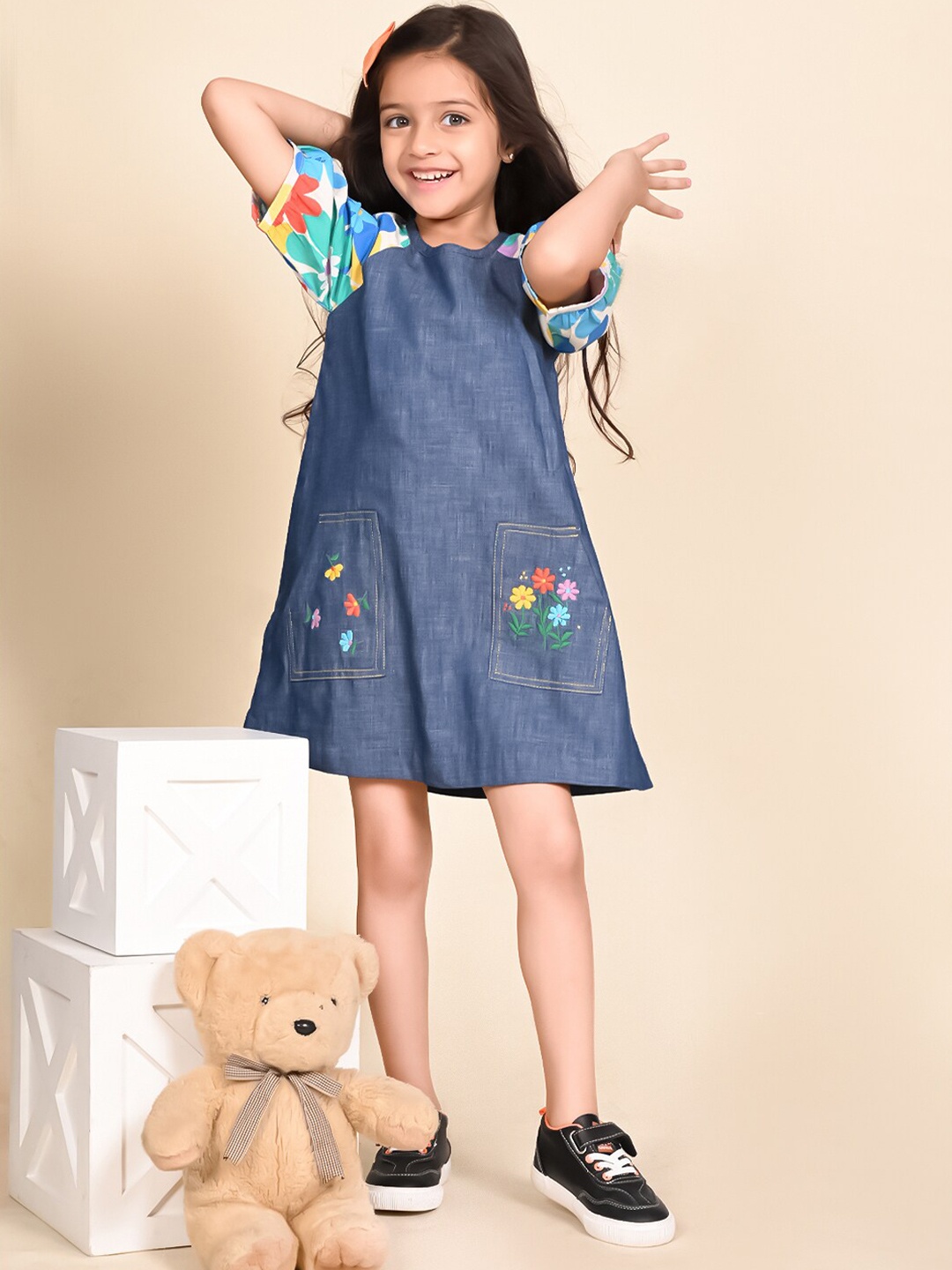 

LilPicks Floral Printed Raglan Sleeves Cotton A-line Dress, Blue