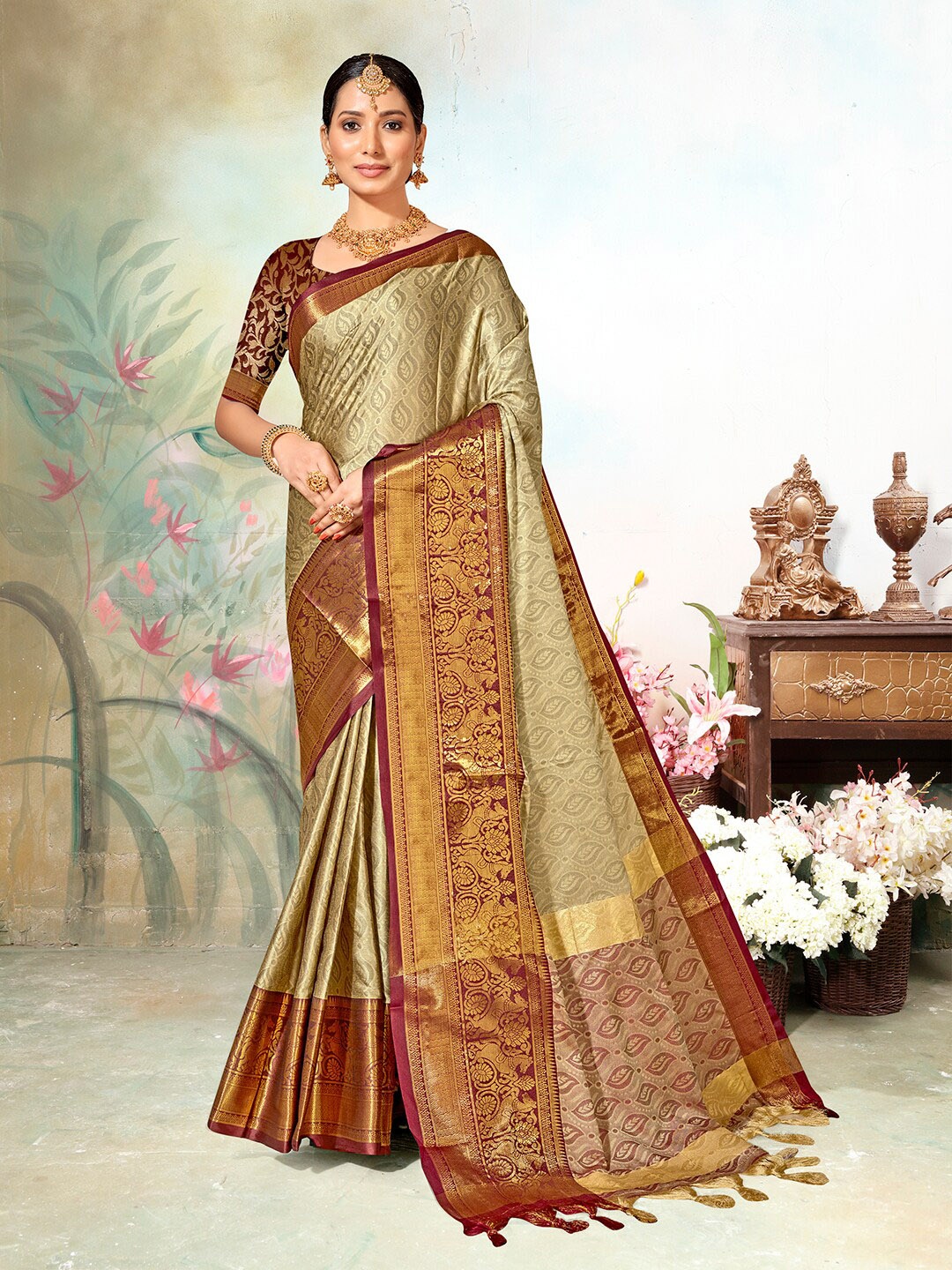 

Anouk Ethnic Motifs Woven Design Zari Saree, Cream