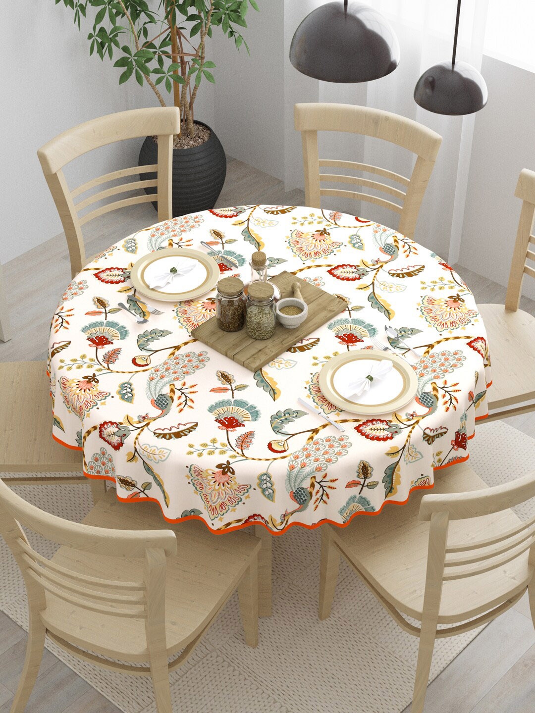 

Clasiko Red Printed Cotton 6-Seater Table Covers, Multi