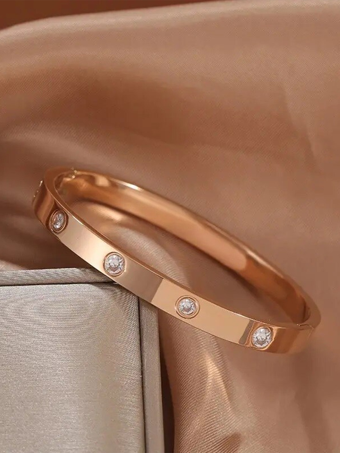 

MEENAZ Women Gold-Plated Bangle-Style Bracelet, Rose gold