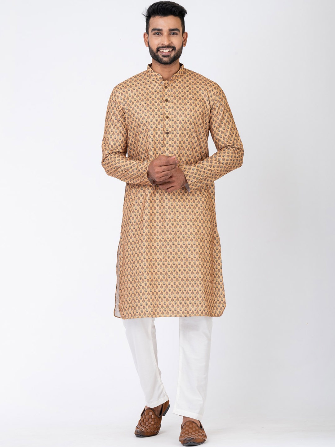 

HU - Handcrafted Uniquely Ethnic Motifs Printed Mndarin Collar Kurta, Beige