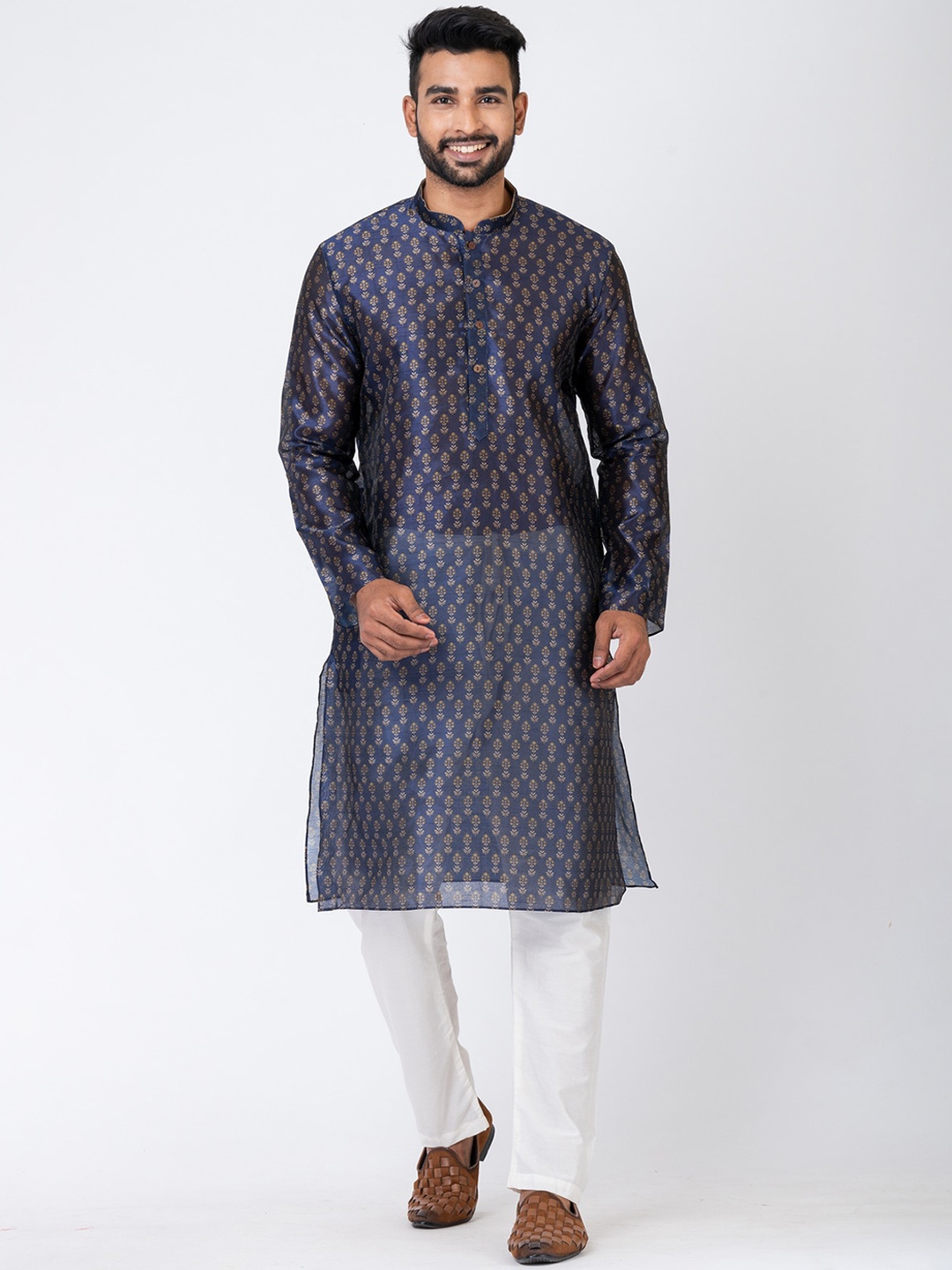 

HU - Handcrafted Uniquely Floral Printed Mandarin Collar Chanderi Silk Kurta, Blue
