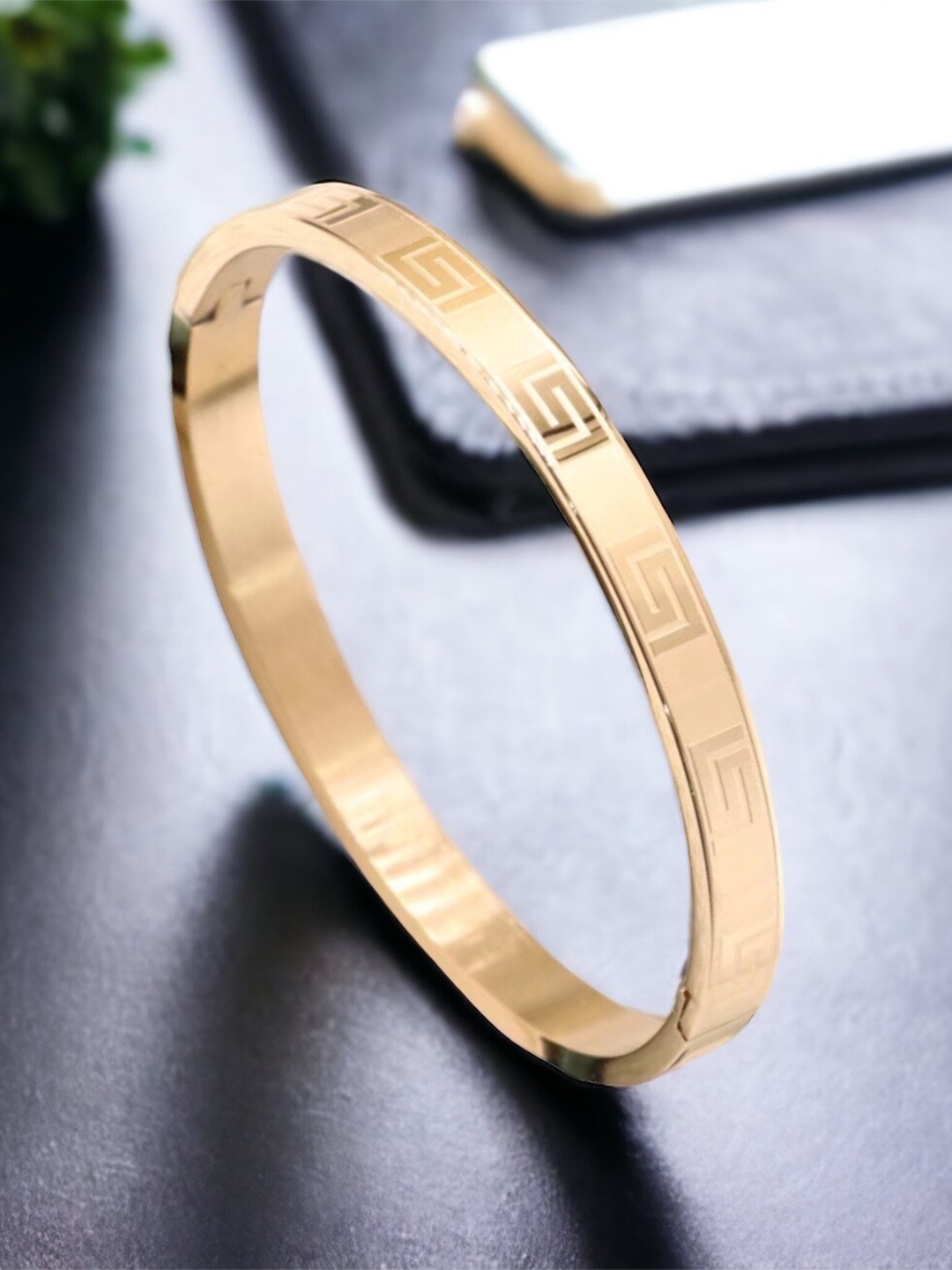 

MYKI Gold-Plated Kada Bracelet