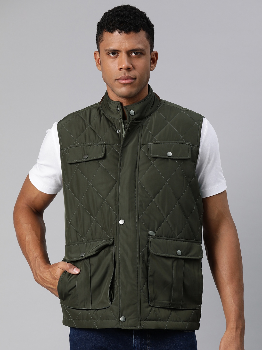 

Pierre Carlo Men Solid Quilted Jacket, Olive