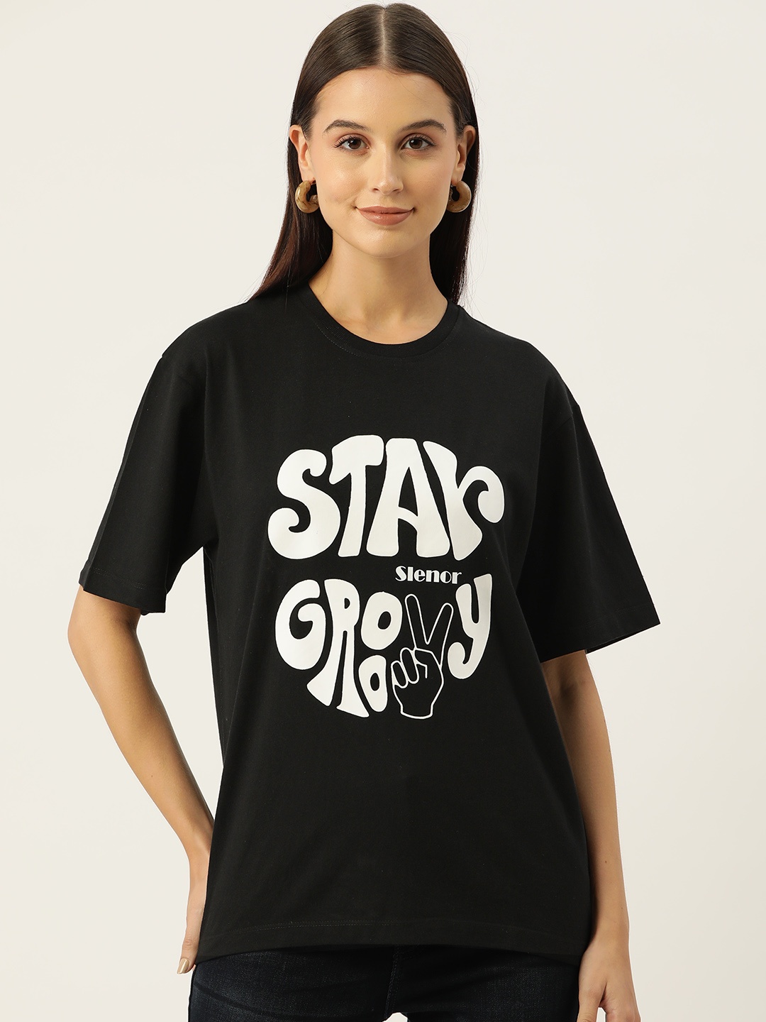 

Slenor Typography Printed Drop-Shoulder Sleeves Longline T-shirt, Black