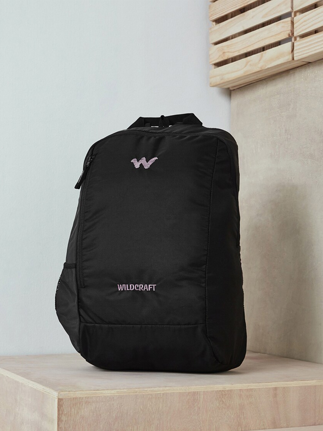

Wildcraft STREAK 22 Unisex Brand Logo Detail 15 Inch laptop Padded Backpack, Black