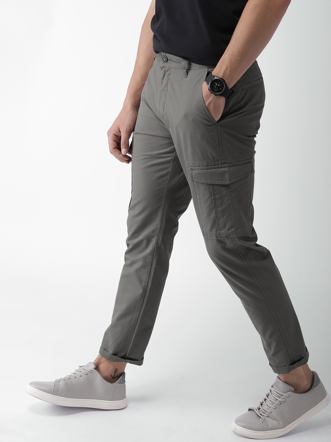 

Mast & Harbour Men Grey Cargos