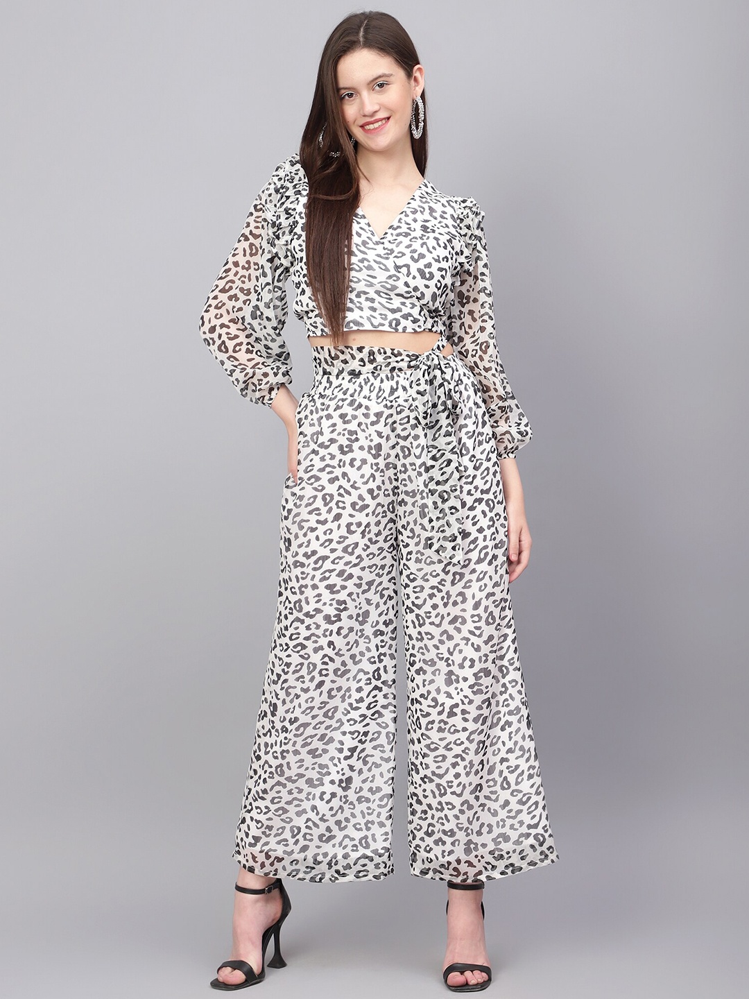 

ANVI Be Yourself Women Animal Printed Wide Leg Palazzos, White