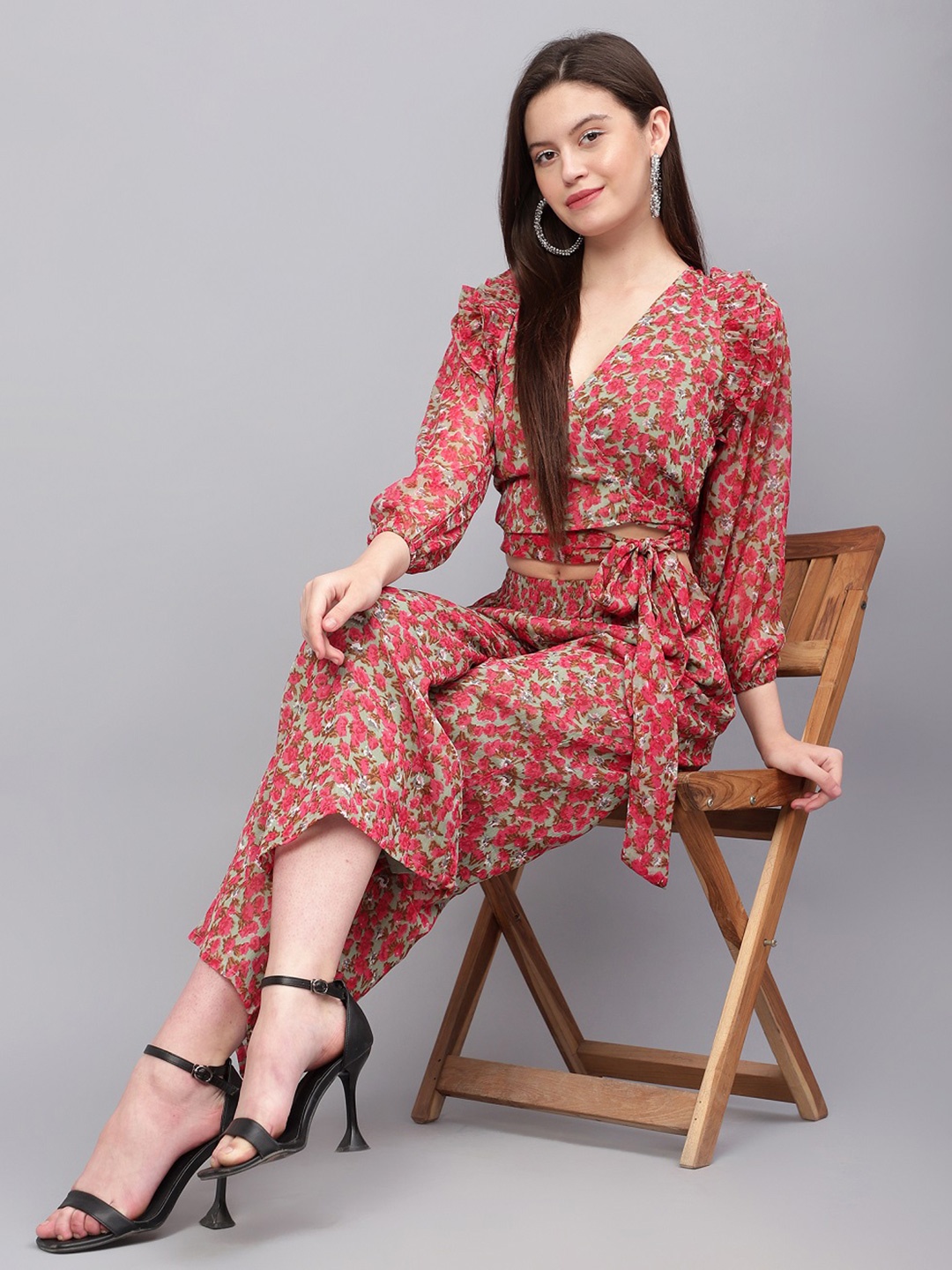 

ANVI Be Yourself Pink Floral Printed Top & Palazzo