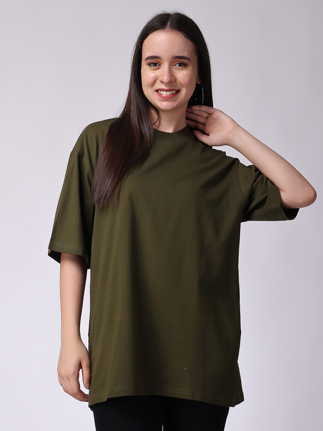 

The Label Bar Drop-Shoulder Sleeves Oversized Longline Cotton T-Shirt, Olive