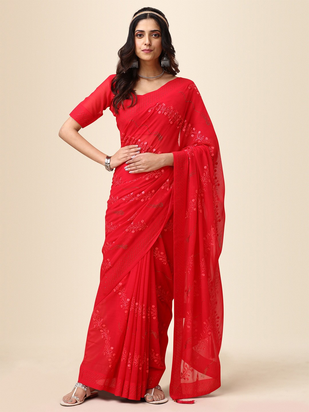 

Vaidehi Fashion Floral Embroidered Pure Chiffon Leheriya Saree, Pink