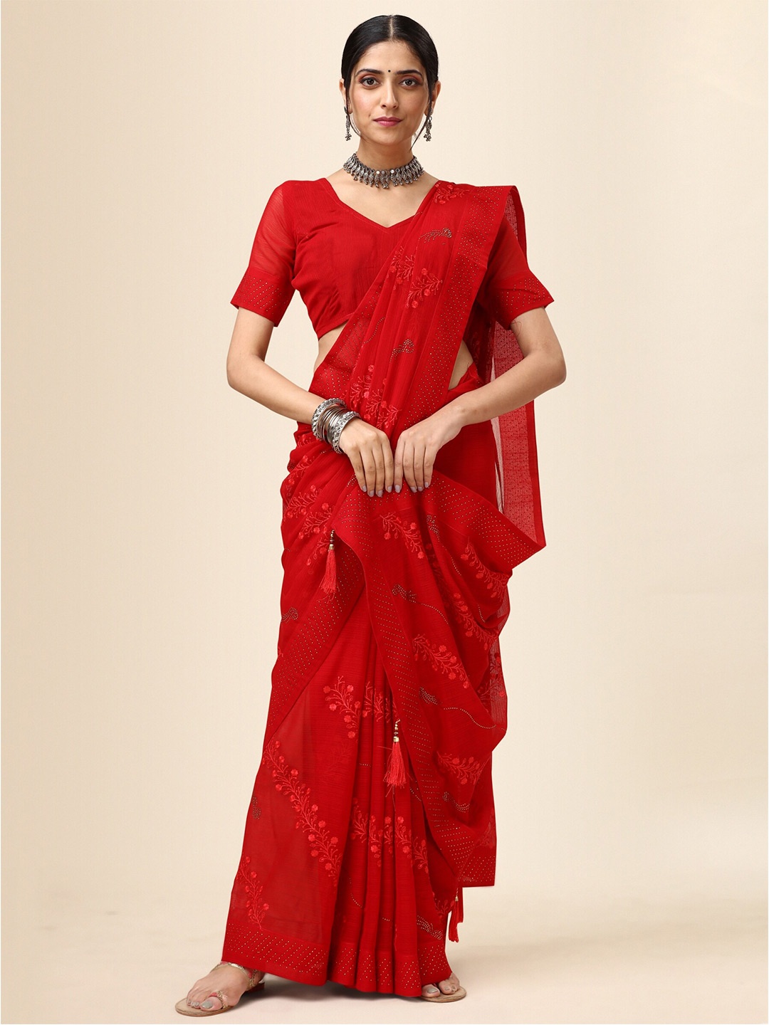 

Vaidehi Fashion Floral Embroidered Pure Chiffon Leheriya Saree, Red