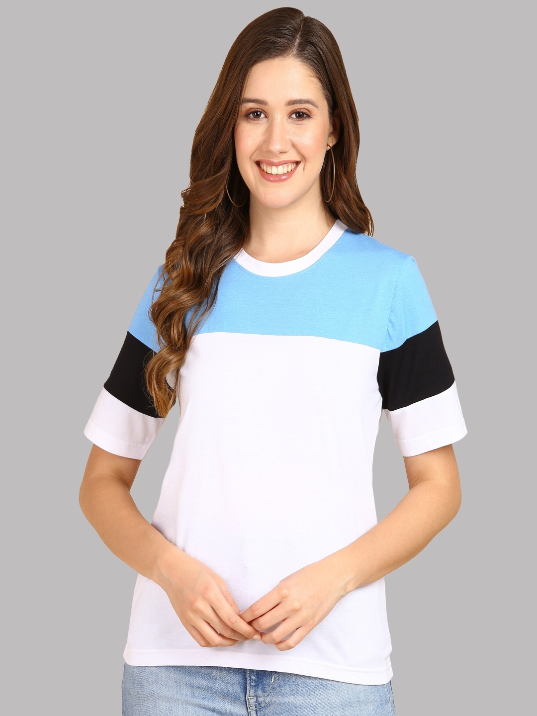

Adyavastram Colourblocked Cotton T-shirt, White
