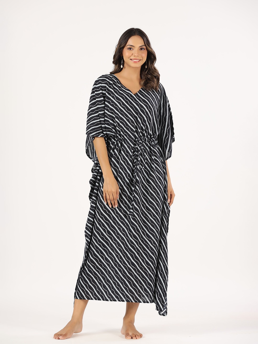

mirari Geometric Printed Pure Cotton Maxi Kaftan Nightdress, Black