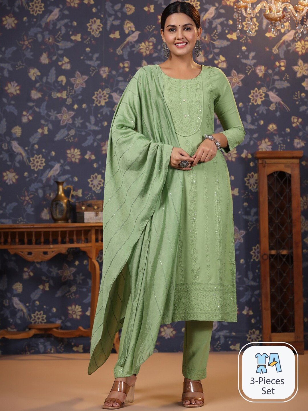 

House of Pataudi Ethnic Motifs Embroidered Sequined Kurta With Trouser & Dupatta, Green