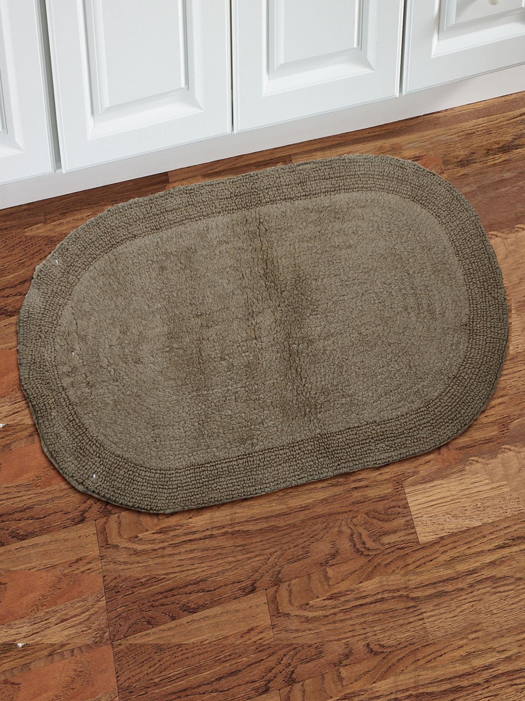 

MASPAR Beige Colorart Grassy Ground Oval-Shaped Bath Rug