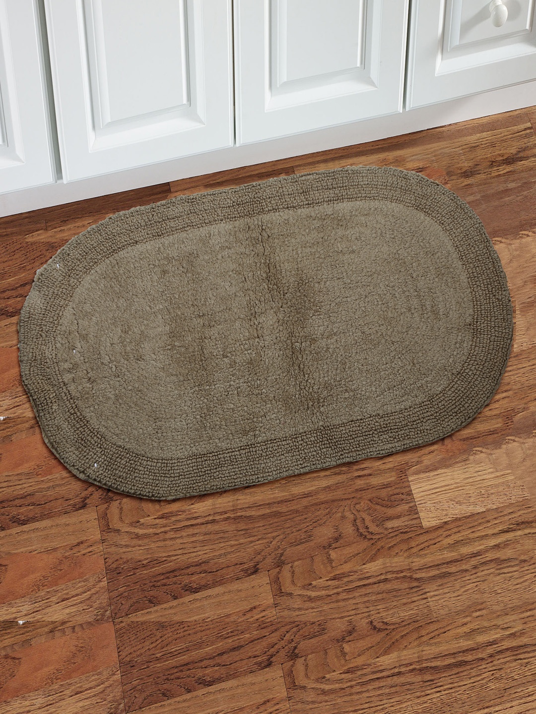 

MASPAR Beige Colorart Grassy Ground Oval-Shaped Bath Rug