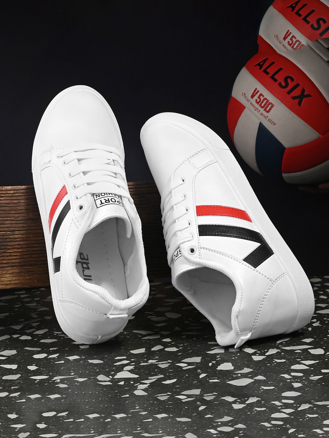 

BIRDE Men Striped Lightweight Leather Sneakers, White