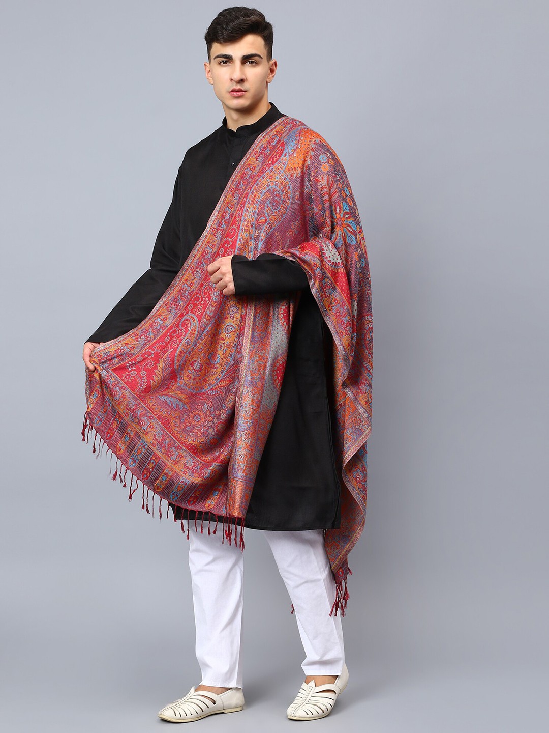 

Aditi Wasan Men Floral & Paisley Jacquard Pattern Shawl, Red