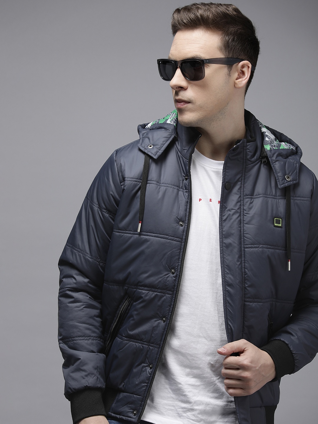 

SPYKAR Solid Insulator Outdoor Detachable Hood Puffer Jacket, Navy blue