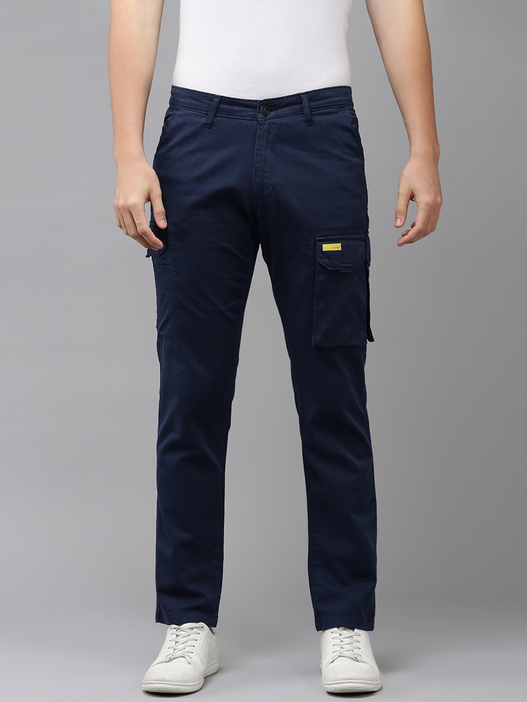 

SPYKAR Men Pure Cotton Slim Fit Cargo Trousers, Navy blue