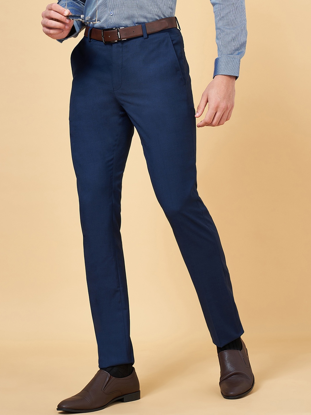 

Peregrine by Pantaloons Men Slim Fit Mid-Rise Formal Trousers, Blue