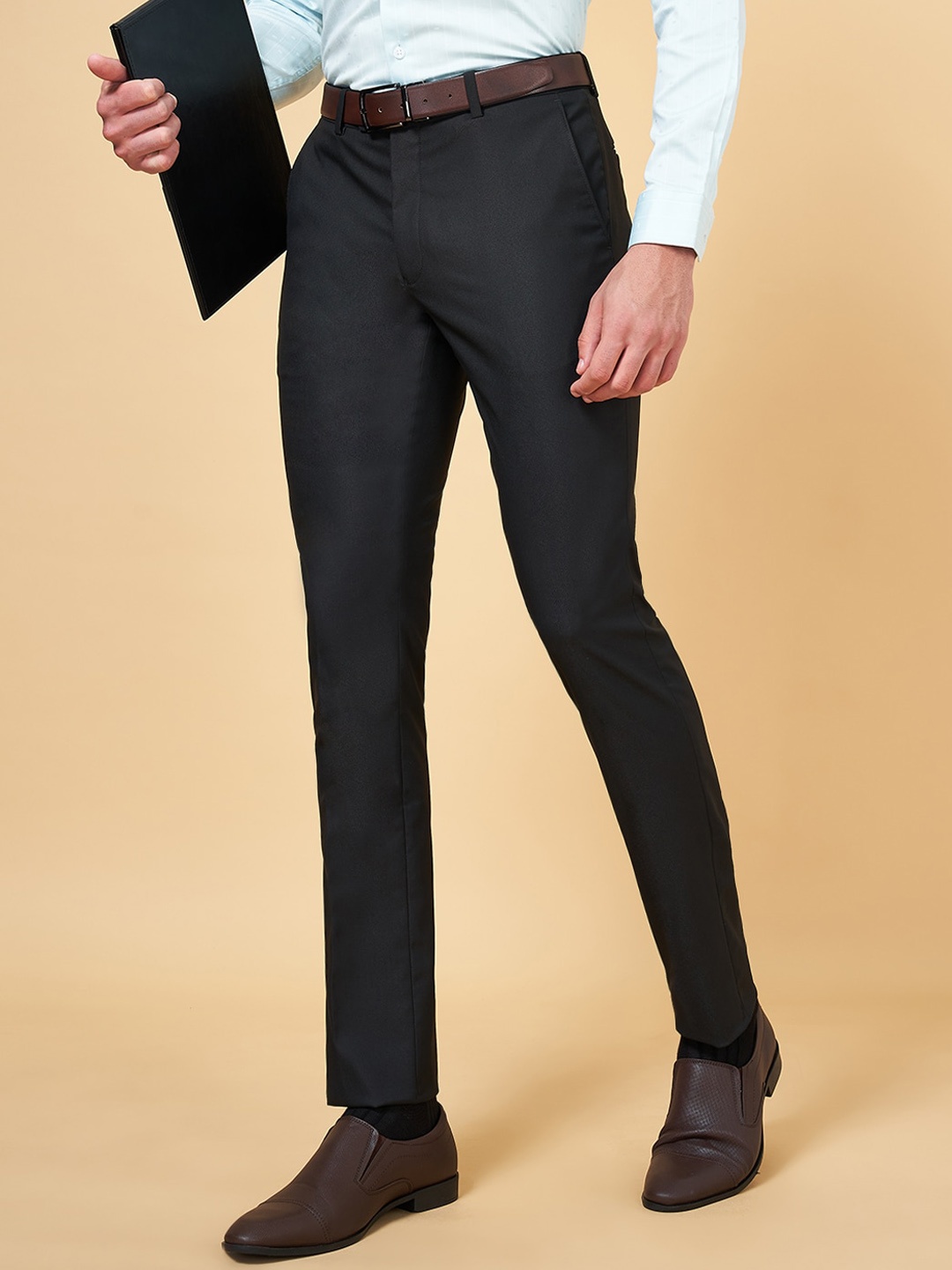 

Peregrine by Pantaloons Men Slim Fit Mid-Rise Formal Trousers, Black