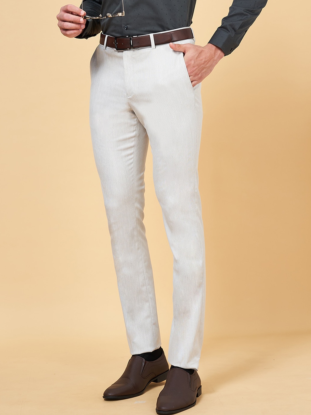 

Peregrine by Pantaloons Slim Fit Low-Rise Formal Trousers, Grey