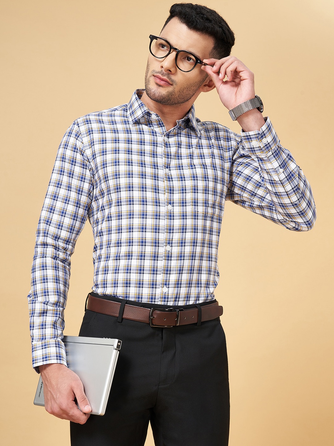 

Peregrine by Pantaloons Slim Fit Checked Cotton Formal Shirt, Blue