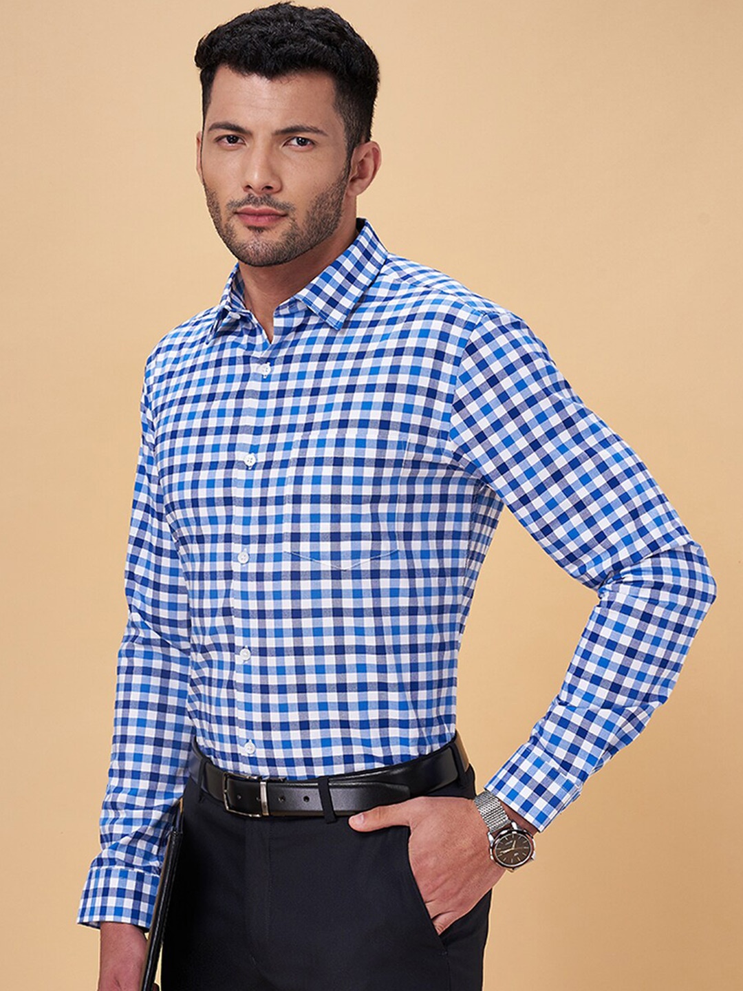 

Peregrine by Pantaloons Slim Fit Gingham Checked Cotton Formal Shirt, Blue