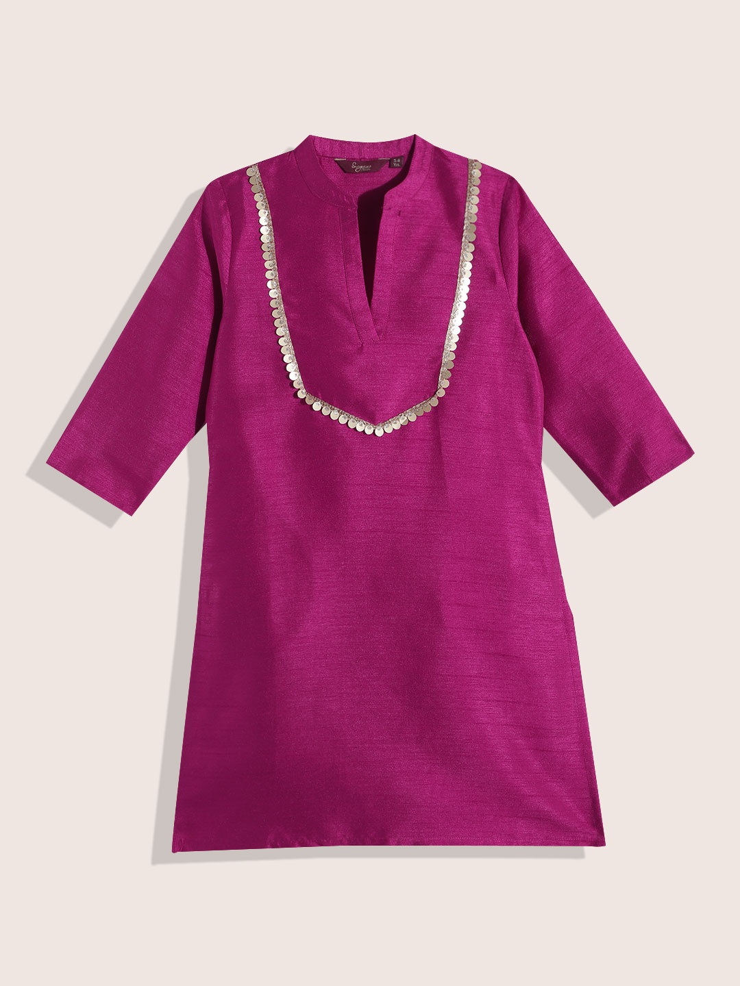 

Sangria Girls Sequinned Embellished Gotta Patti Detail Straight Kurta, Magenta