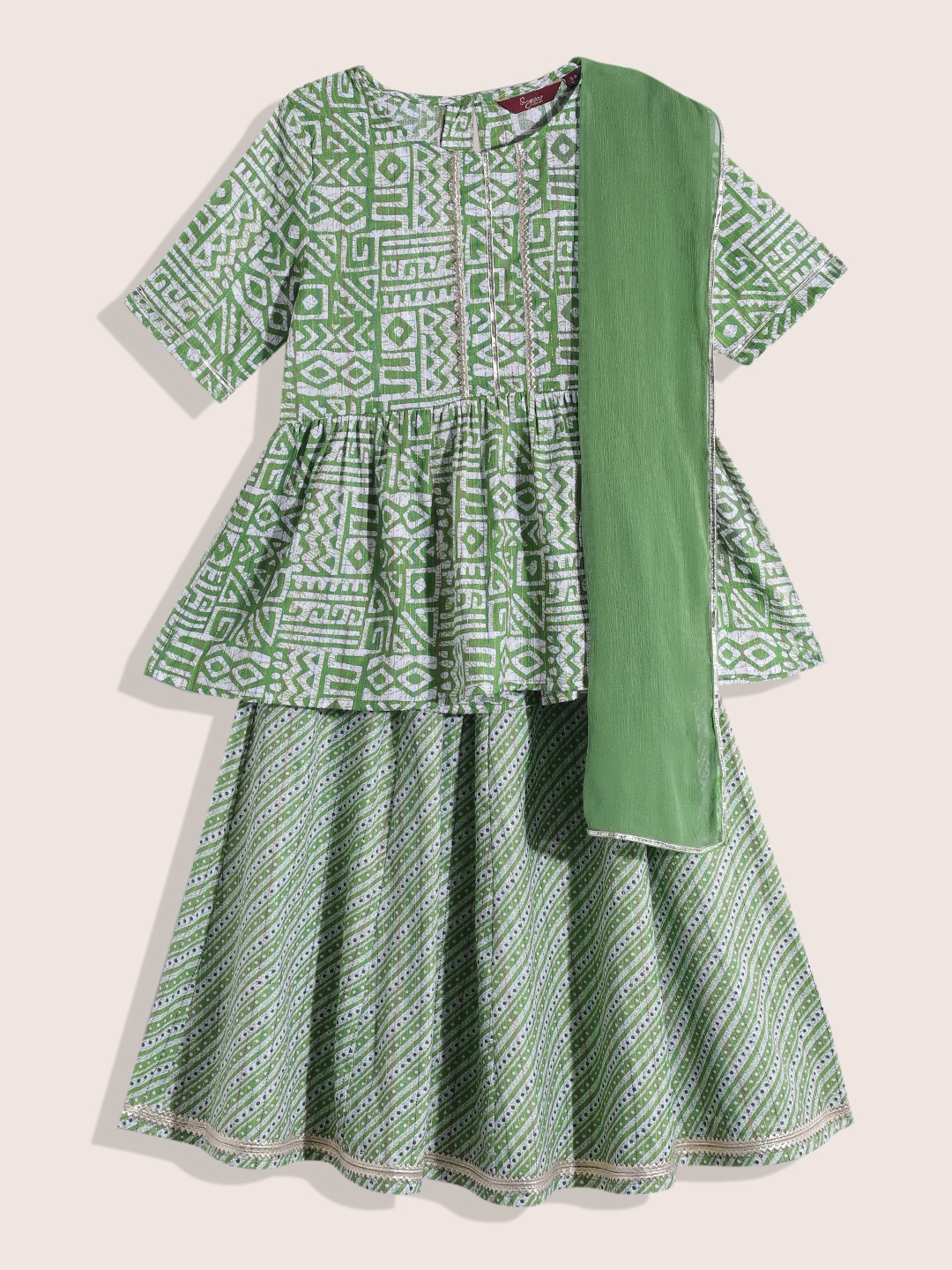 

Sangria Girls Bandhani Printed Ready to Wear Lehenga & Blouse With Dupatta, Green