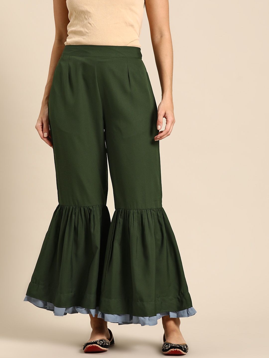 

Sangria Women Solid Sharara, Green