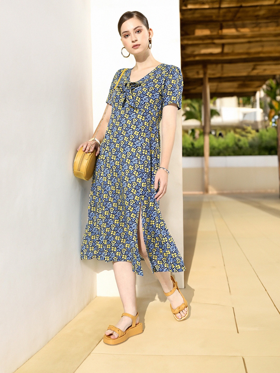 

Mast & Harbour Floral Printed A-Line Midi Dress, Blue